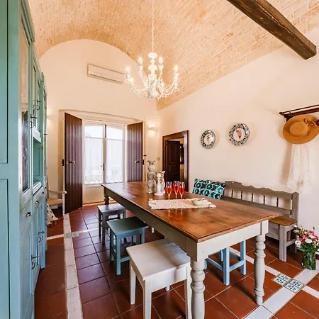 Helloapulia - Masseria Don Sisto Alberobello